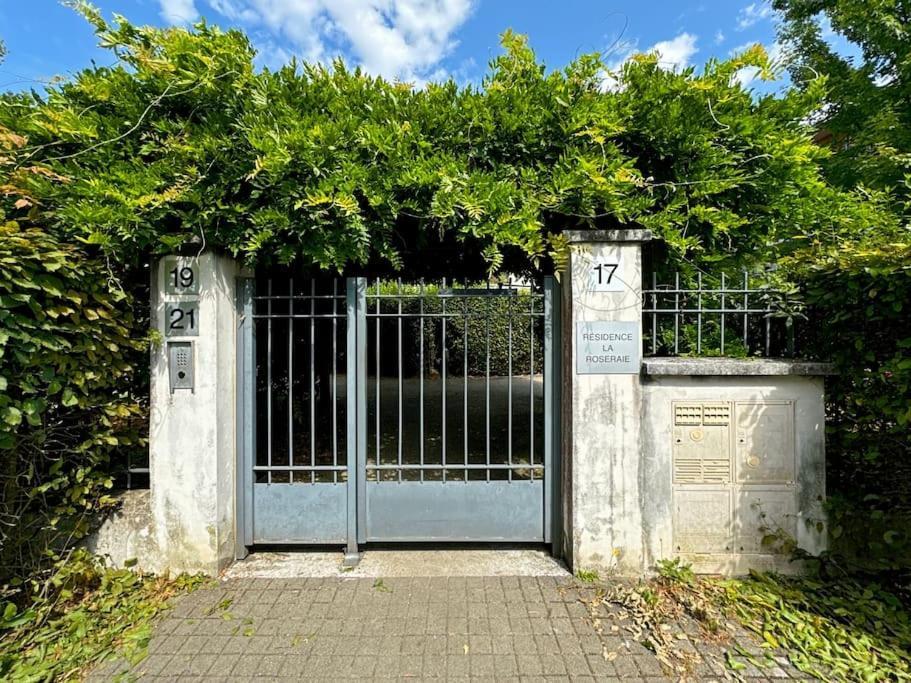 Le Bruxelles 21 - Appartement Pour 4 Personnes Disneyland Paris Montévrain Zewnętrze zdjęcie